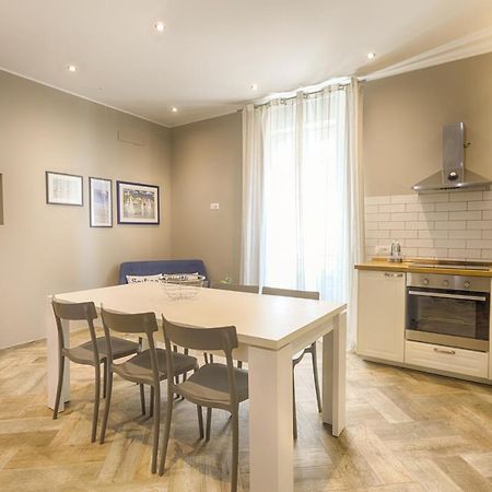 Appartement La Finestra Sul Porto à Trapani Extérieur photo